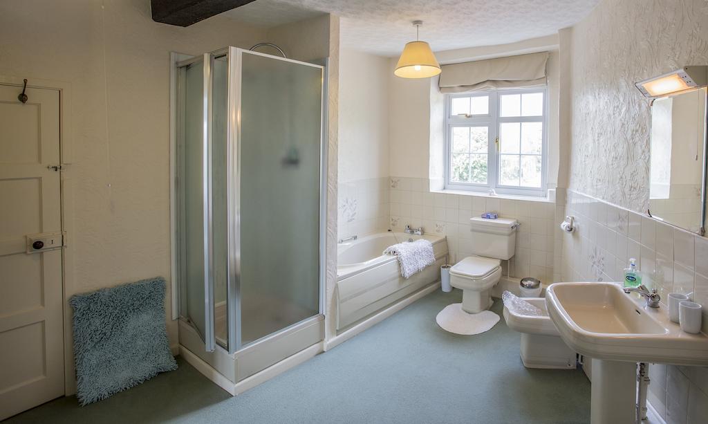 New House Farm Bed And Breakfast Aston Ingham Room photo