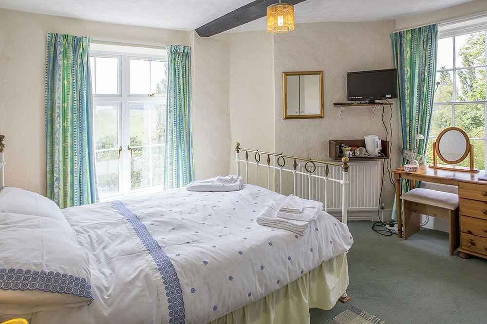 New House Farm Bed And Breakfast Aston Ingham Exterior photo